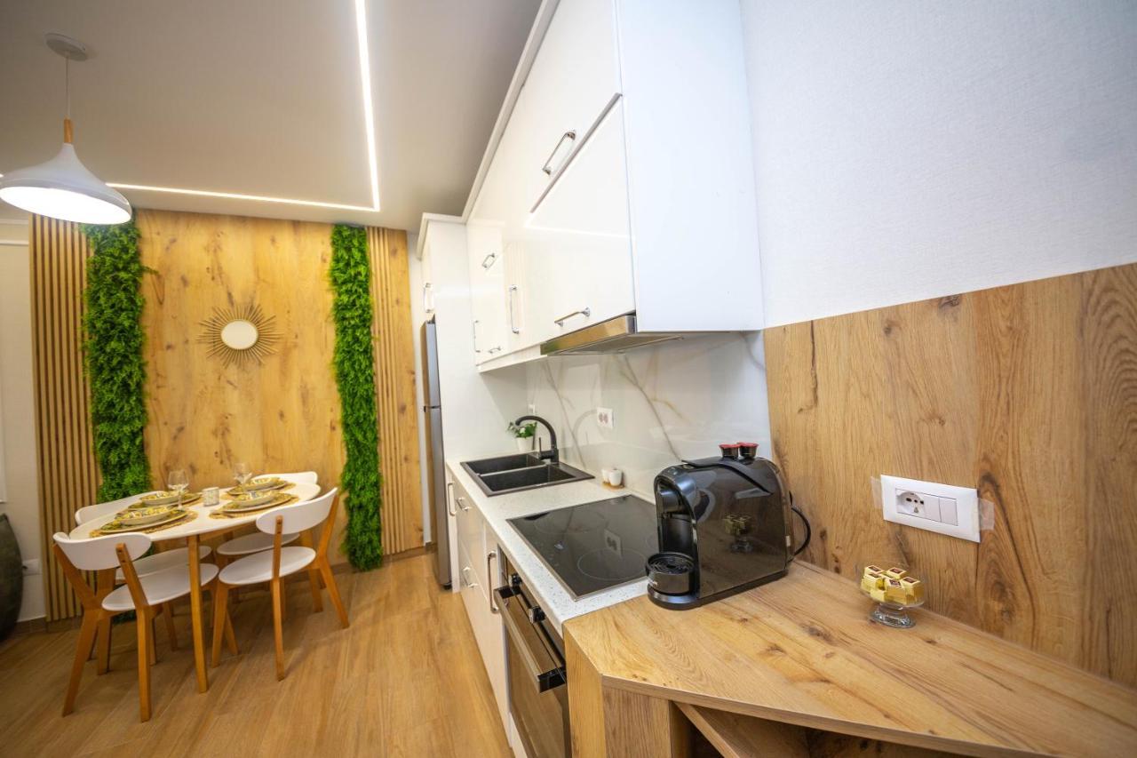 Green Terrace Apartment 4 Tirana Kültér fotó